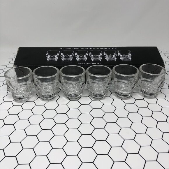 Hallow's Eve Six Skull Shot Glasses - Picture 1 of 9